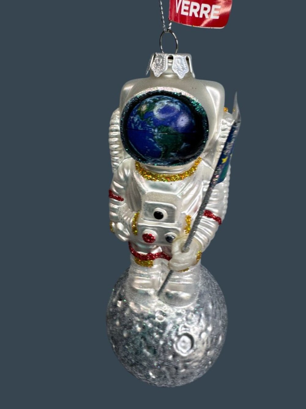 Ashland Glass Astronaut Ornament Earth Helmet Peace On Earth Flag 6" - Picture 2 of 8